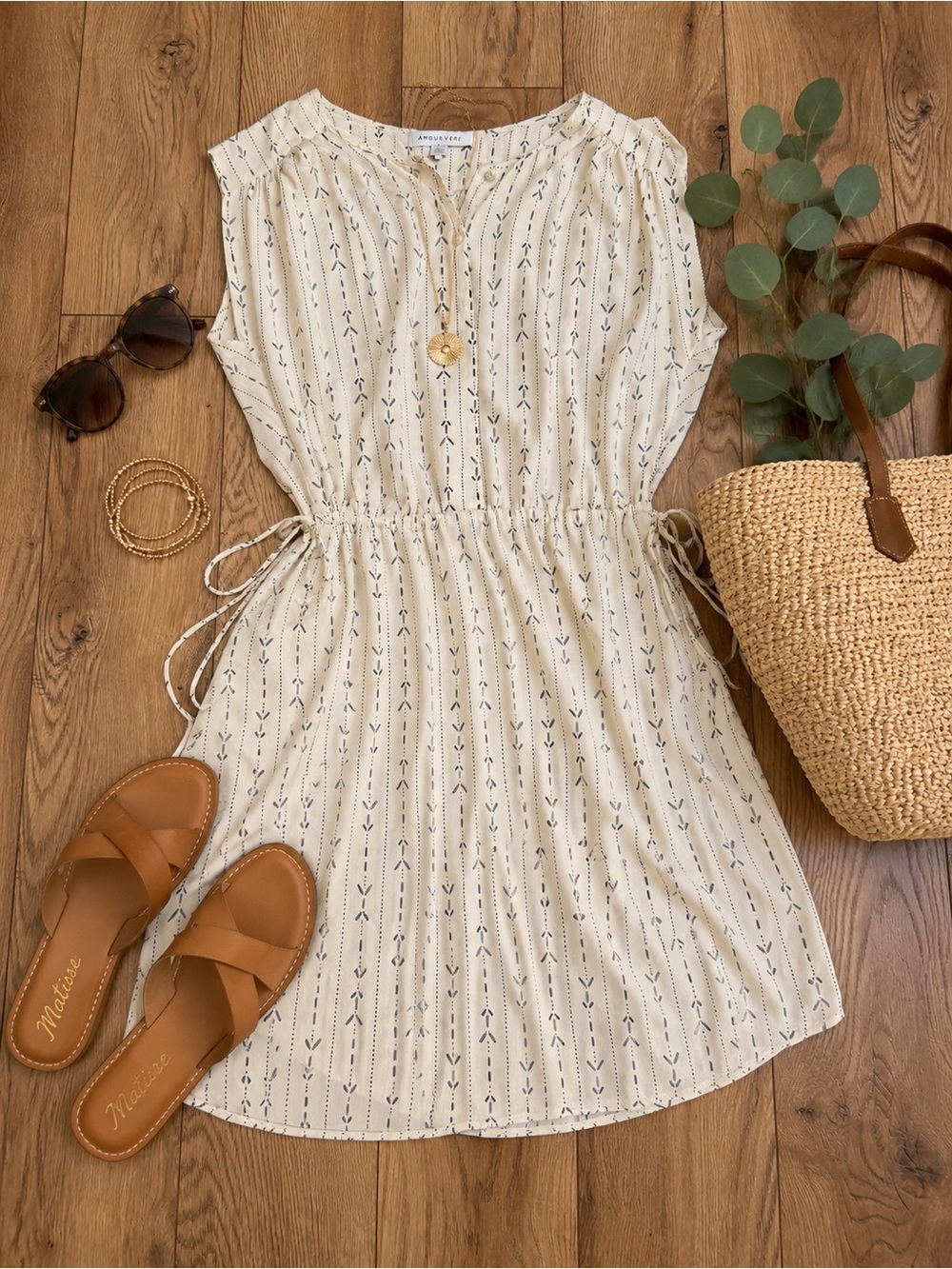 Amour Vert Cream & Black Printed Drawstring Waist Dress